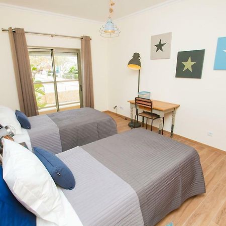 Modern Luxury Apartment Near Harbor Of Albufeira Buitenkant foto