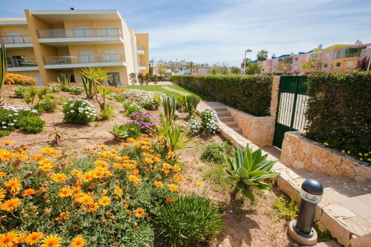 Modern Luxury Apartment Near Harbor Of Albufeira Buitenkant foto