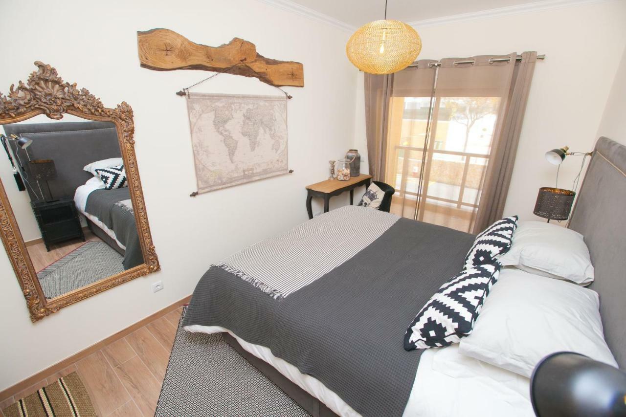 Modern Luxury Apartment Near Harbor Of Albufeira Buitenkant foto