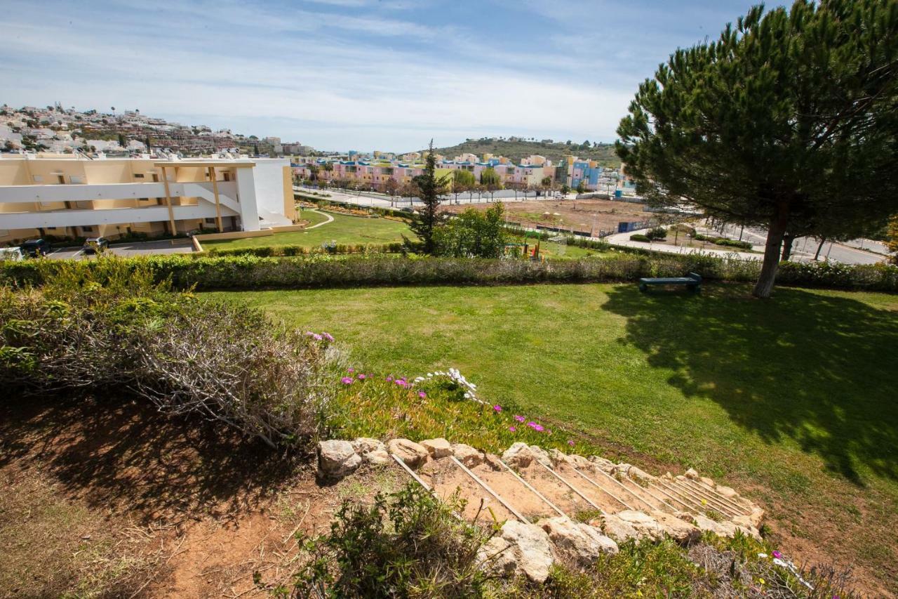 Modern Luxury Apartment Near Harbor Of Albufeira Buitenkant foto